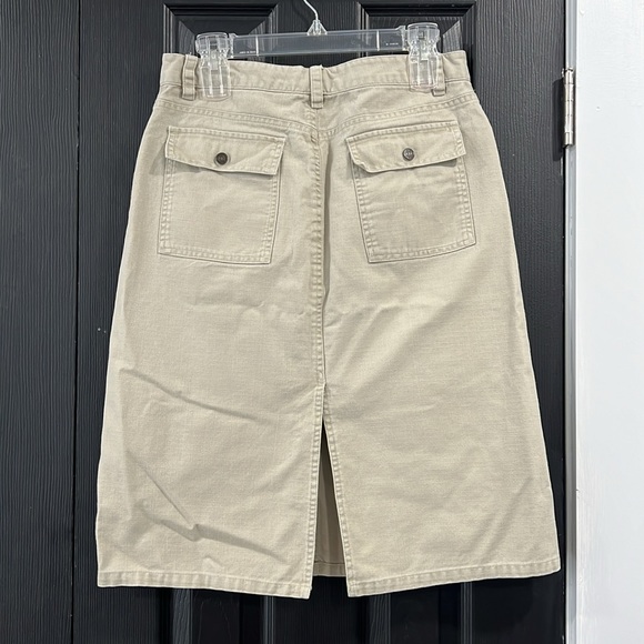 GAP khaki skirt size 8 - Picture 2 of 10